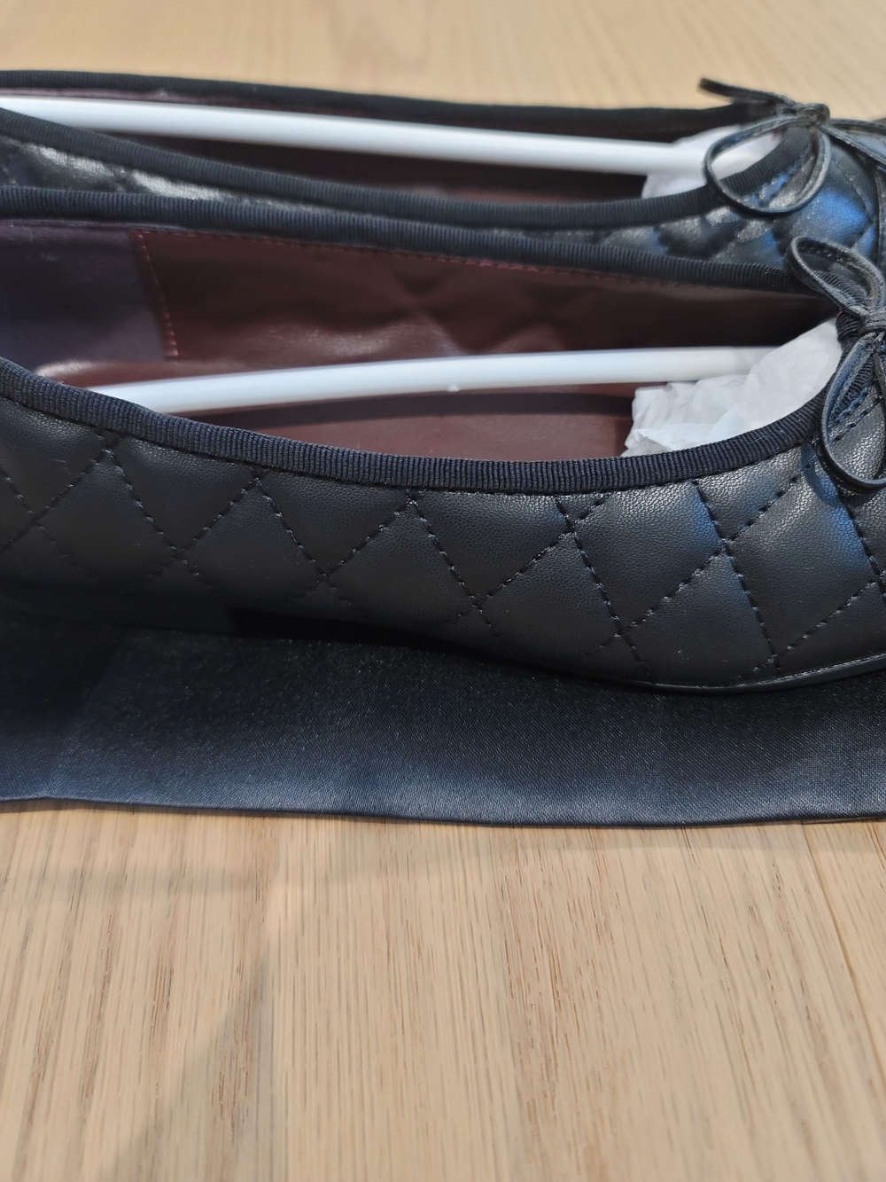 Women’s Black Quilted Leather Ballet Flats - Picture 10 of 10